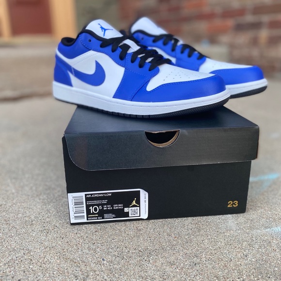 Nike Air Jordan 1 Low Shoes Game  NEW - Picture 4 of 7